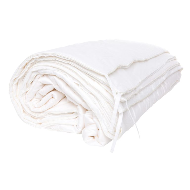 TSC-Mulberry-Silk-Duvet-Web-Image-1500-x-1500-HR-DUVET-ROLLED